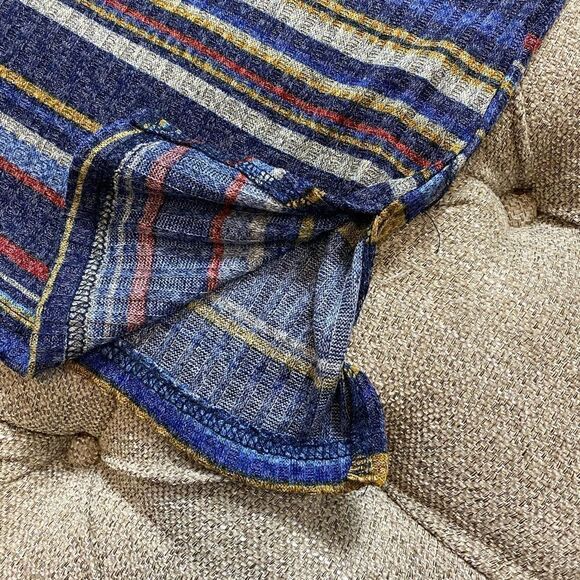 ‎Striped Laced Up Arm Top - Picture 6 of 14